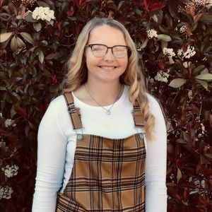 Meet your Posher, Raygan